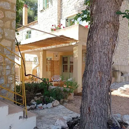 Eleni Dios Stone House Maison d'hôtes