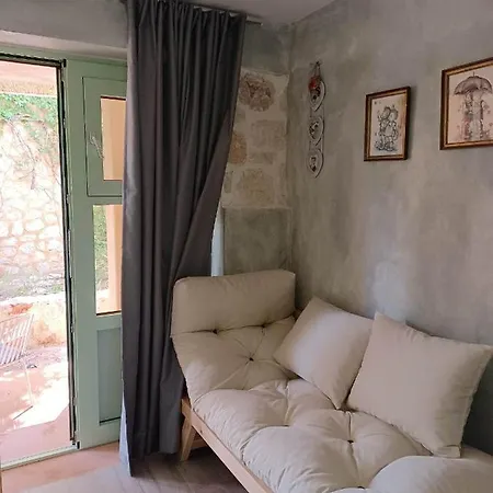 Eleni Dios Stone House Maison d'hôtes Katakálion
