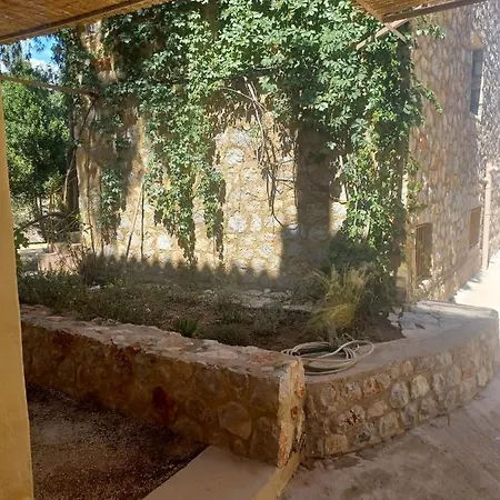 Maison d'hôtes Eleni Dios Stone House Katakálion